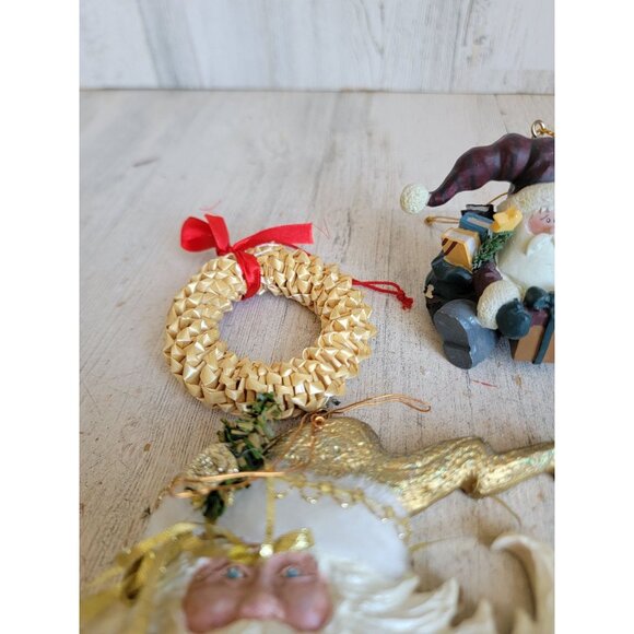 Rustic golden Santa wreath gift ornament Xmas variety set - Picture 4 of 5